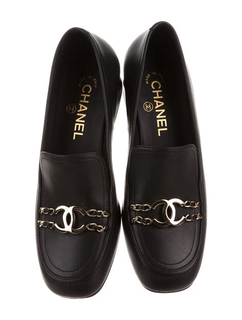 chanel women loafers.